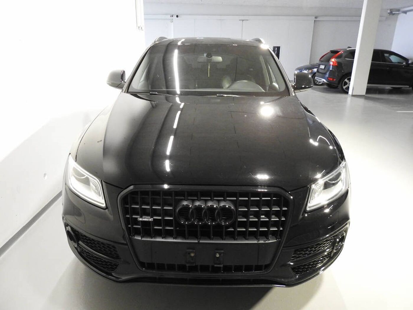 Audi  2.0 TDI quattro S-Tronic